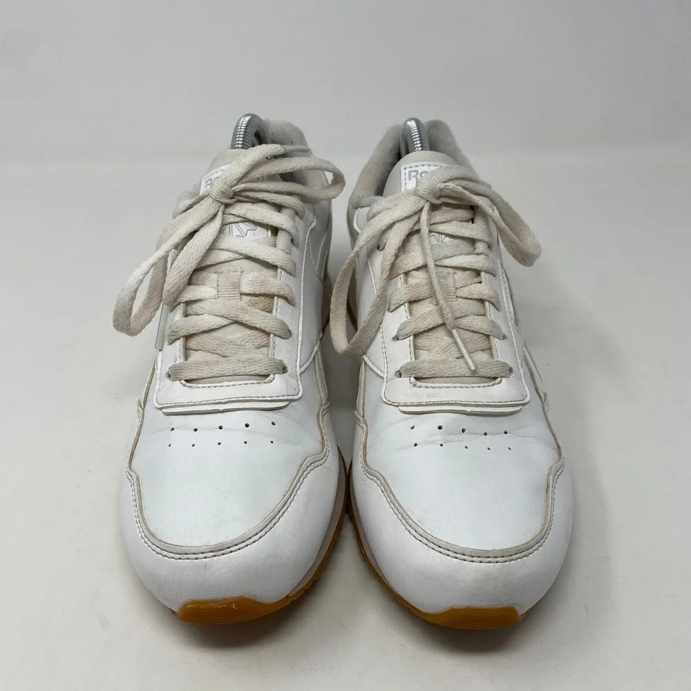 Reebok Classic Solid‎ White Casual Tennis Shoe Women's Size 9